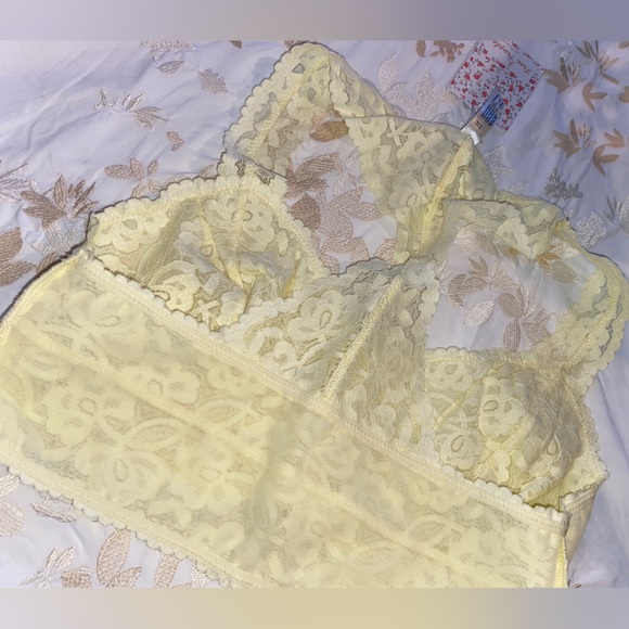 NWT FreePeople Sz-S Lace Soft Yellow Light BraletteVery Soft and Sooo Pretty 🌼💛 - Picture 6 of 16
